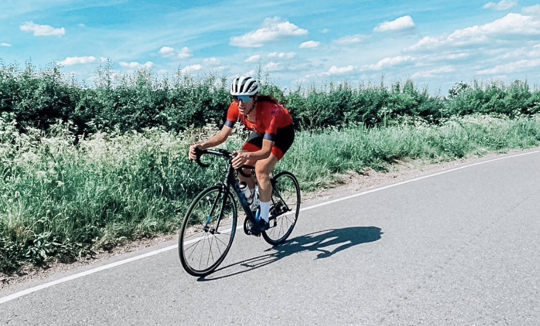 Caroline Soubayroux woman cycling