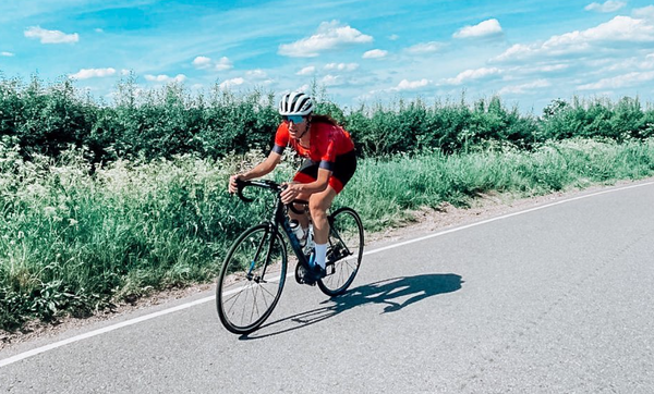 Caroline Soubayroux woman cycling