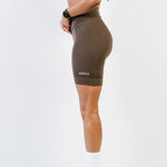 Cuissard court menstruel Essentiel sans bretelles marron vue de profil