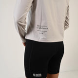 Détail du dos imprimé No matter the distance du t-shirt de running Mia gris clair - Wilma
