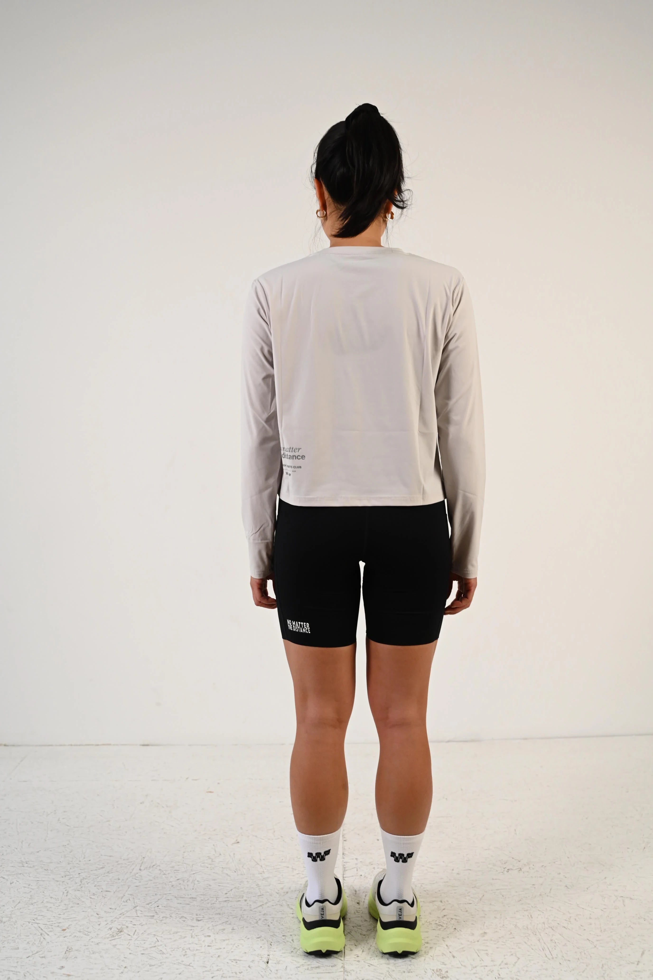 T-shirt de running manches longues Mia gris clair vu de dos - Wilma