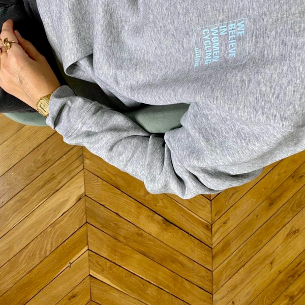 Pull à capuche imprimé